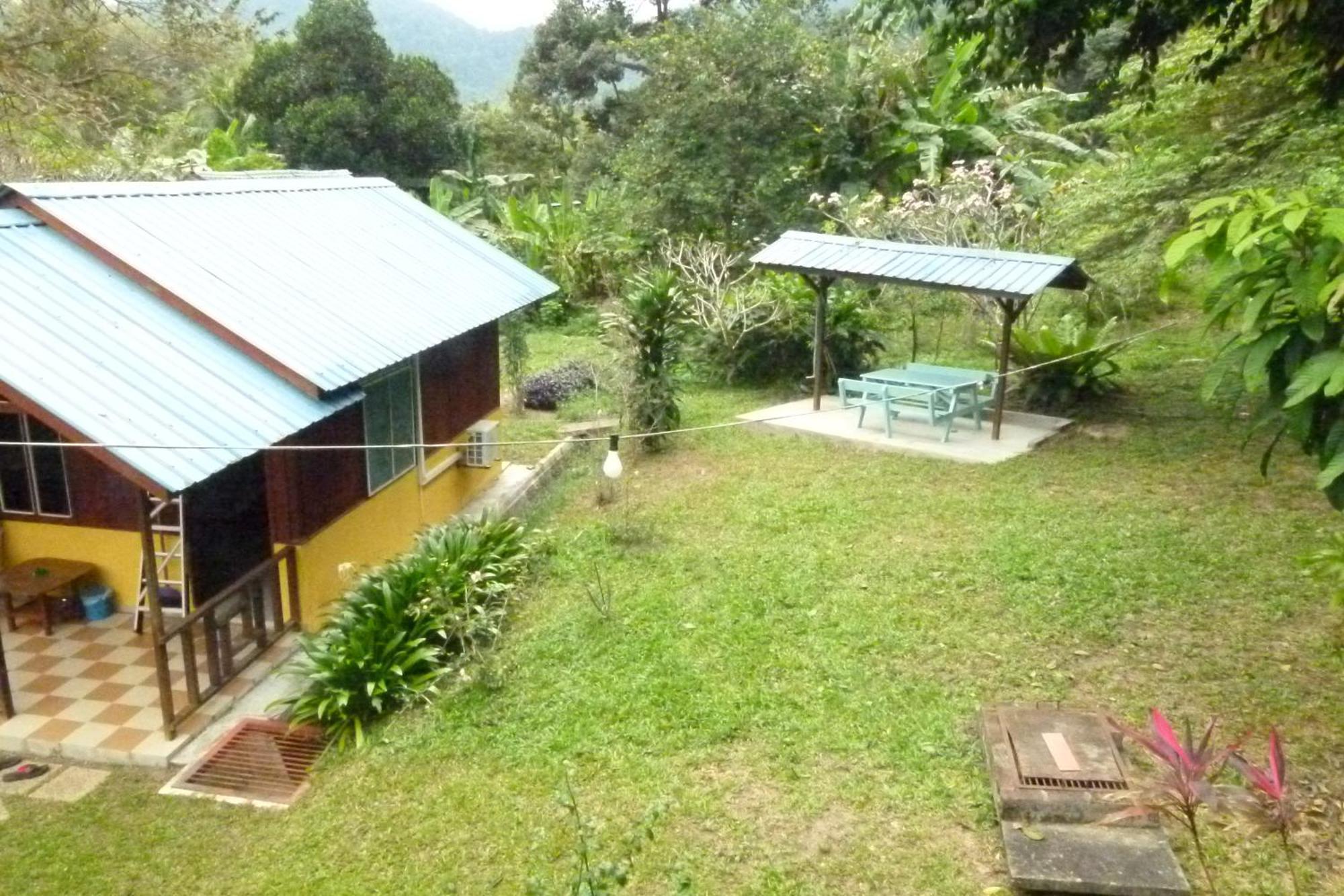 Kampong Ayer Batang Cheers Garden Chalet מראה חיצוני תמונה